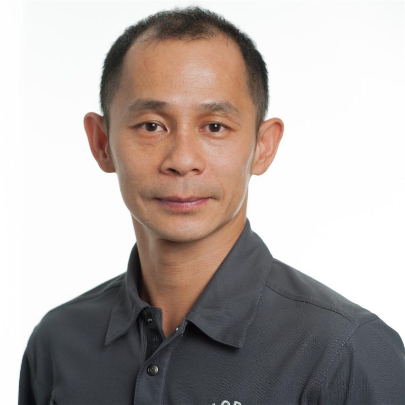 Heison Chak leading NAUI dive training